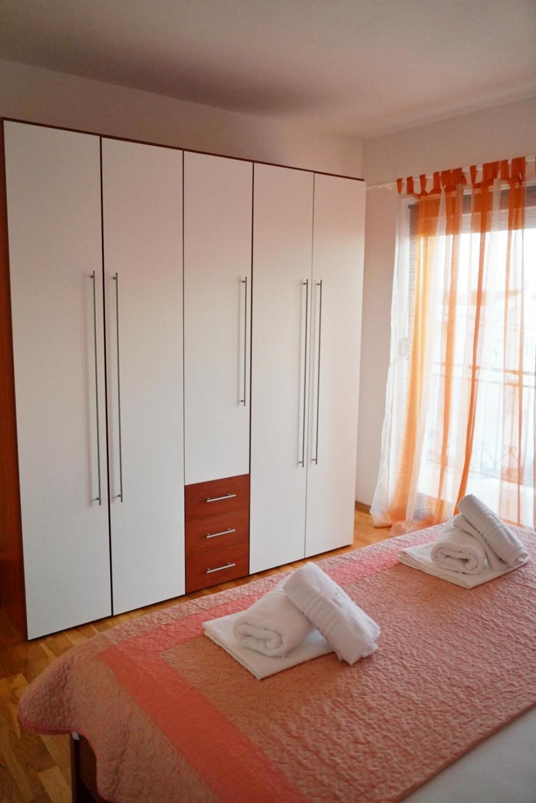 Apartament Jukic Sveti Filip i Jakov Exterior foto